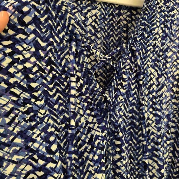 Saks Fifth Avenue Blue and White Patterned Romper - Picture 4 of 6